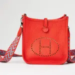 Evelyne leather crossbody bag