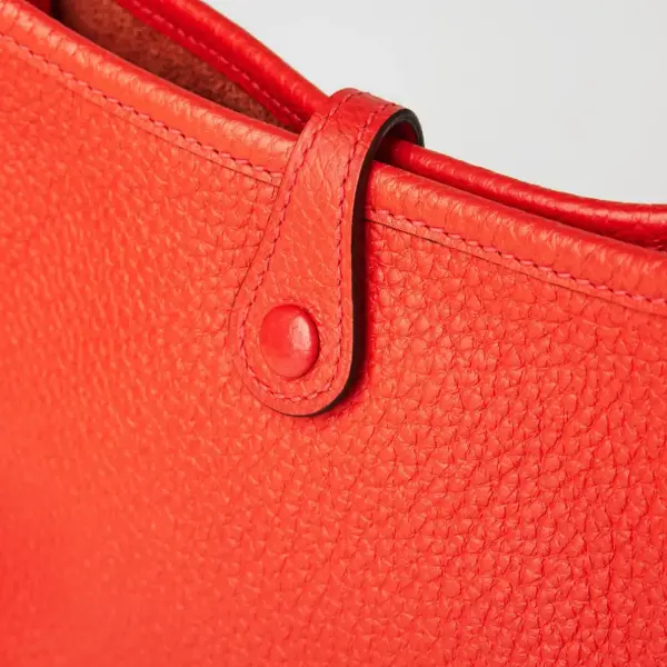 Evelyne leather crossbody bag