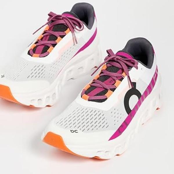 On Cloudmonster Sneaker