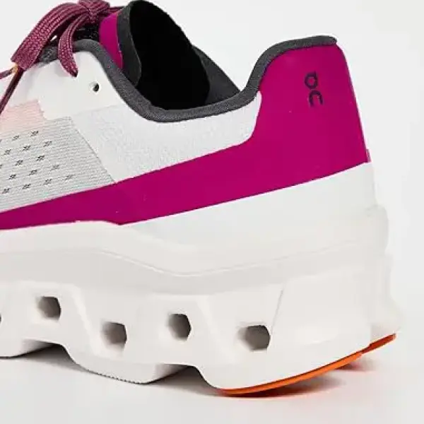 On Cloudmonster Sneaker