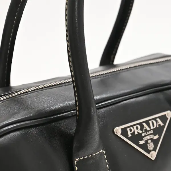 Black leather Hydra bowling handbag
