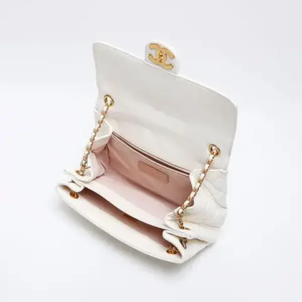 Chanel Lambskin Clutch with Chain