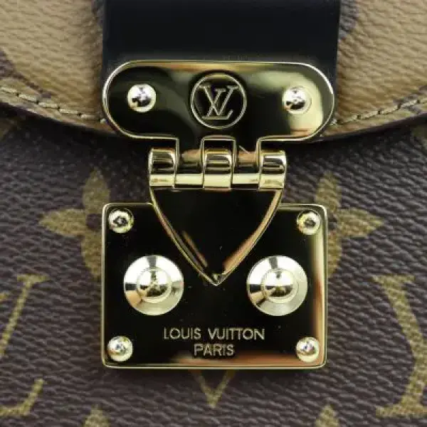 OUIS VUITTON BAGS TILSITT SHOULDER BAG