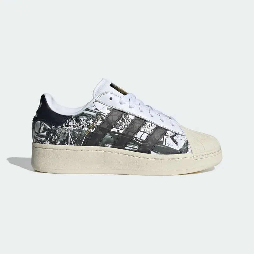 adidas Star Wars Superstar XLG Nanzuka sneakers